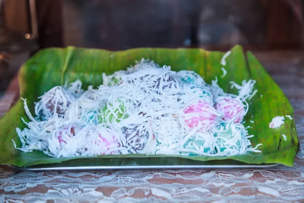 Thai Coconut Munchkin Khanom Tom Tradicional Postre Forma Bola Hervida — Foto de Stock