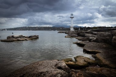 Cenevre Gölü'nde Deniz Feneri