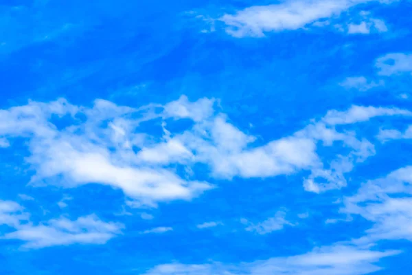 Foto Céu Com Nuvens Cúmulo Fofas — Fotografia de Stock