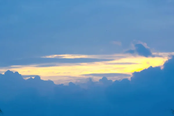 Morgensonne Der Regenzeit — Stockfoto