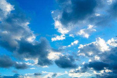 Her gün gün batımında doğadan güzel bir ışık..