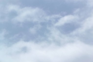 Bulutlar akşam dahil bir yığın solar Challenge tatil.