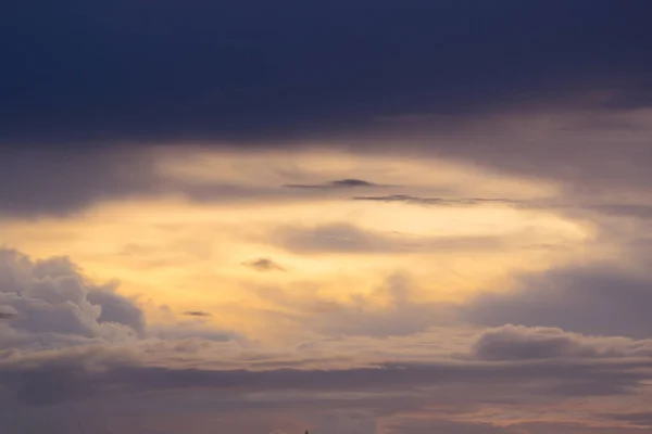 Langit Biru Dan Langit Tidak Pernah Berakhir — Stok Foto