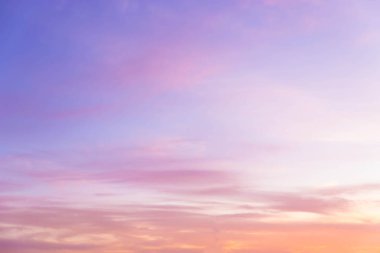 Her gün gün batımında doğadan güzel bir ışık..