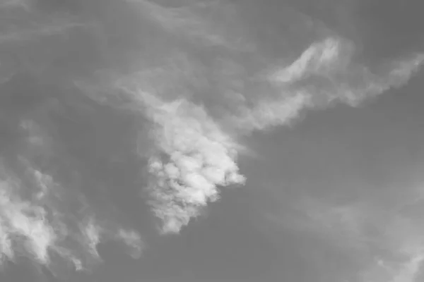 Web デザインに適した雲と青い空 — ストック写真