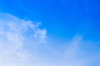  Yaz mavi zemin havada metin için