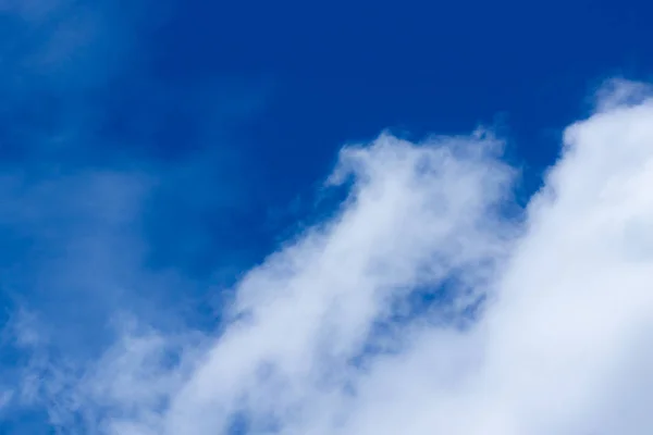 Las Nubes Blancas Cielo Son Las Fuerzas Naturales Que Son — Foto de Stock
