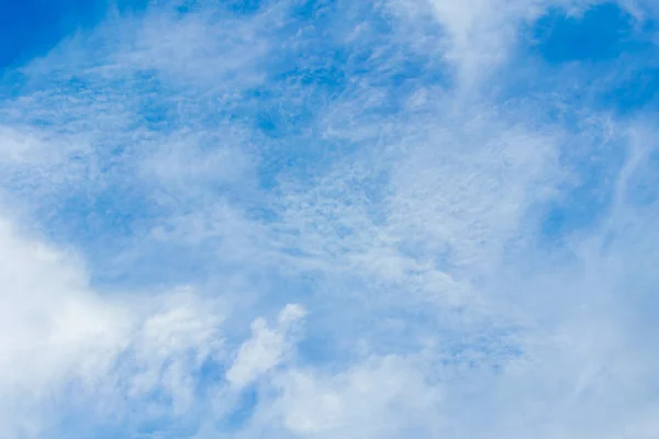 Las Nubes Blancas Cielo Azul Con Los Acontecimientos Cada Día — Foto de Stock