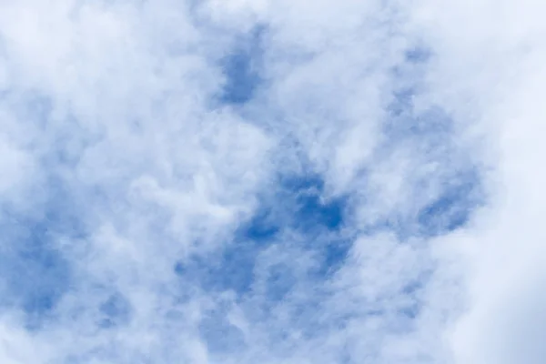 Cielo Azul Con Nubes Adecuadas Para Diseño Web — Foto de Stock