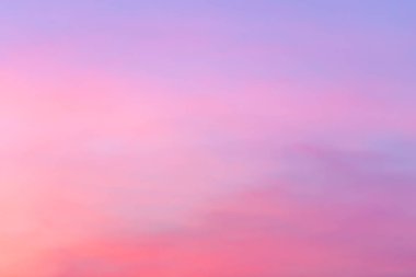 Renkli gökyüzü gördüğüm günü.