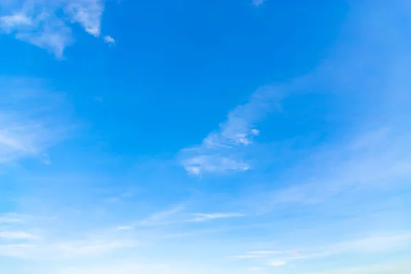 เมฆขาวน ศจรรย องฟ าในประเทศไทย — ภาพถ่ายสต็อก