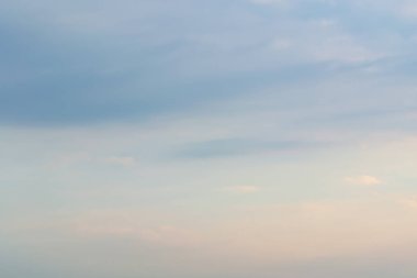 mavi ve gökyüzü bulut ile.