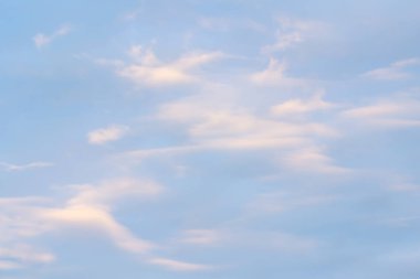 mavi ve gökyüzü bulut ile.