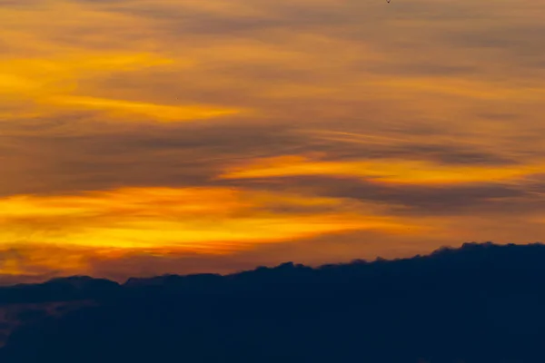 Nubes Del Cielo Sol Tarde Del Verano — Foto de Stock