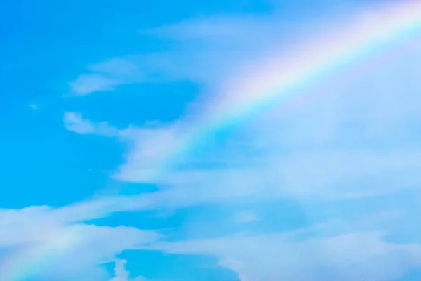 Cielo Colorato Giorno Arcobaleni — Foto Stock