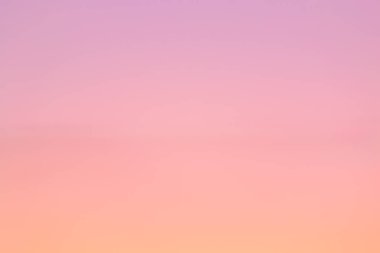 Gökyüzü görmek gün renkleri dolu ki, bu bir mucize..