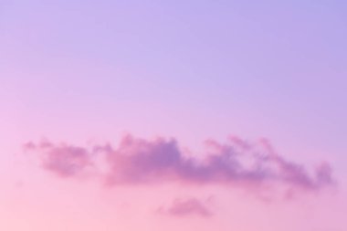 Gökyüzü görmek gün renkleri dolu ki, bu bir mucize..