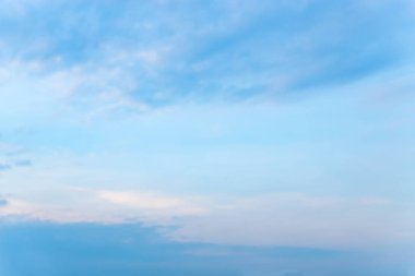 eautiful mavi gökyüzü ve beyaz bulutlar gibi ressamlar resim sergisi.