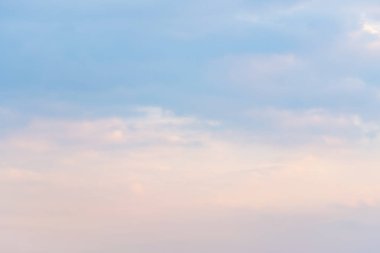 eautiful mavi gökyüzü ve beyaz bulutlar gibi ressamlar resim sergisi.