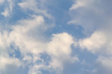 eautiful mavi gökyüzü ve beyaz bulutlar gibi ressamlar resim sergisi.