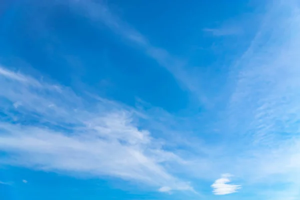Красиве Блакитне Небо Білі Хмари Картини Художників — стокове фото