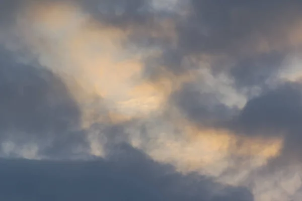 Eautiful の青い空と白い雲のように画家の絵画 — ストック写真