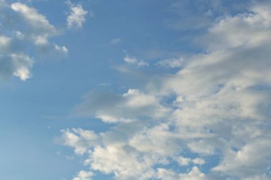  mavi gökyüzü görünümü