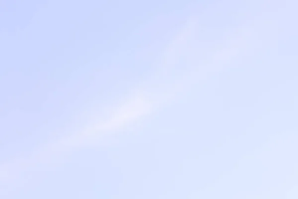 Blå Och Himlen Med Moln — Stockfoto