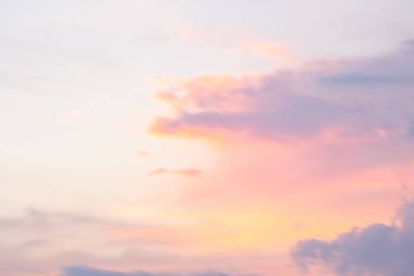 Kuzeydoğu sabahları gündoğumu.