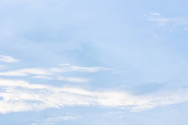 Gökyüzü her gün ve hissediyorum mutlu yolculuk Tayland.