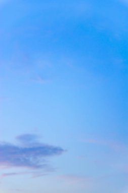 Zaman içinde değişim bulutların arasından arıyorsunuz.