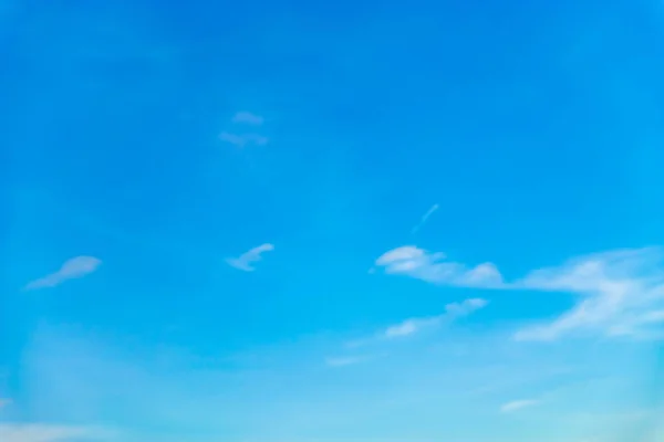 Espacio Aire Con Nubes Blancas Movimiento — Foto de Stock