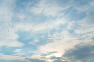 Gökyüzü her gün ve hissediyorum mutlu yolculuk Tayland.