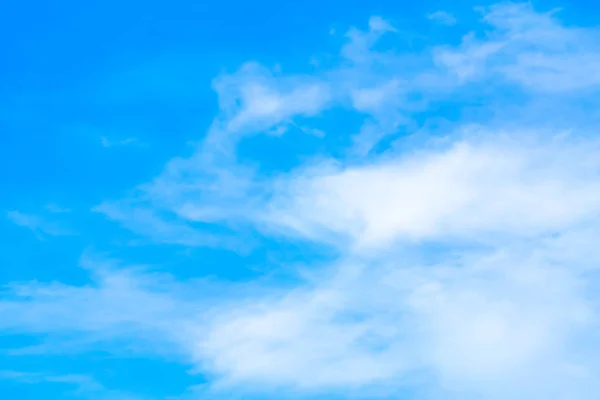 Lichtwolke Blauen Himmel Für Hintergrund Mit Grafischer Technik — Stockfoto
