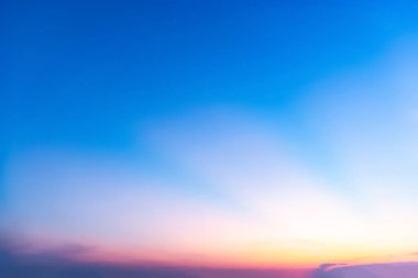  Tayland Körfezi sunrise plajda şafak parlak renkler.