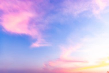 Her gün gün batımında doğadan güzel bir ışık..