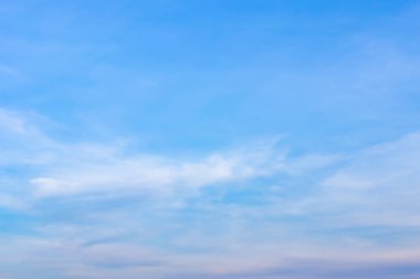 Her gün gün batımında doğadan güzel bir ışık..