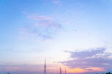 Her gün gün batımında doğadan güzel bir ışık..