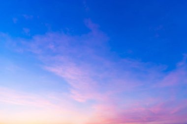 Her gün gün batımında doğadan güzel bir ışık..