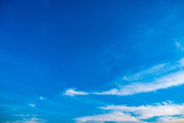 Metin için havada mavi zemin.