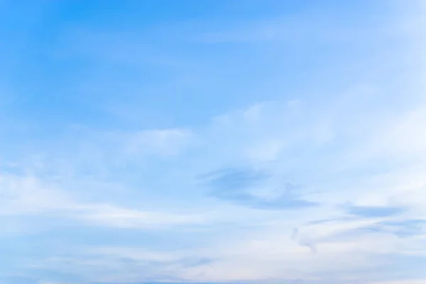 Bellissimo Cielo Blu Nuvole Bianche Come Pittori Dipinti — Foto Stock