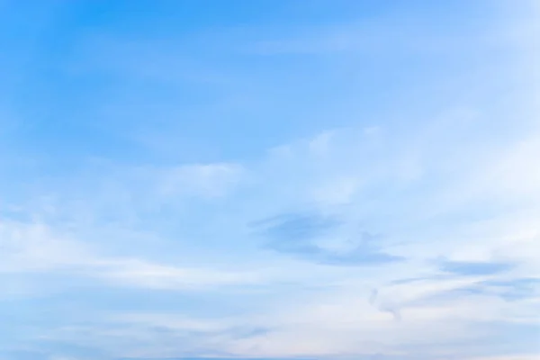 Beau Ciel Bleu Nuages Blancs Comme Des Peintures Peintres — Photo