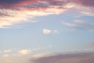 Kuzeydoğu sabahları gündoğumu.