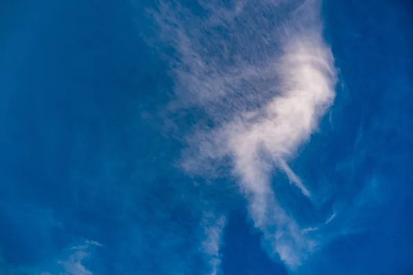 Die Veränderung Der Form Der Weißen Wolke Der Luft — Stockfoto