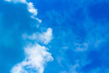  Sabah güneş yağmur mevsimi.