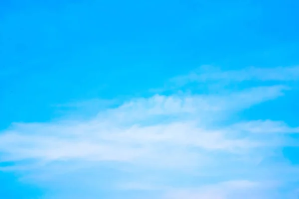 Nuvens Céu Azul — Fotografia de Stock