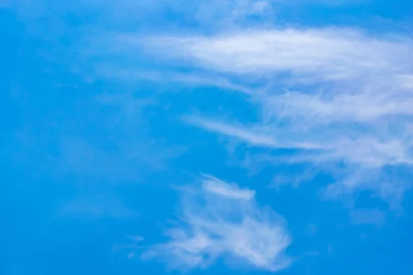 Jasné Modré Nebe Plain White Cloud Prostorem Pro Text — Stock fotografie