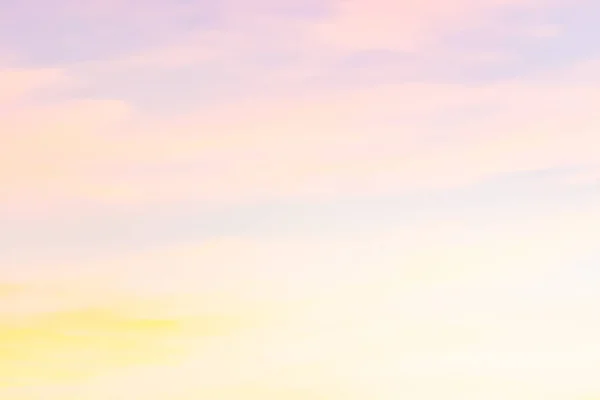 Blauer Himmel Und Wolken Mit Platz Zum Filmen Der Szene — Stockfoto