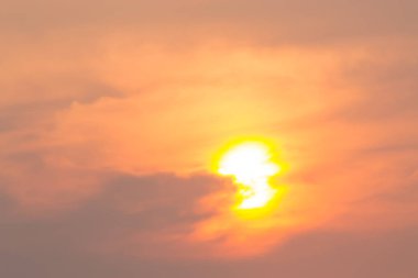 Her gün gün batımında doğadan güzel bir ışık..