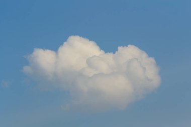 Gökyüzü her gün ve hissediyorum mutlu yolculuk.